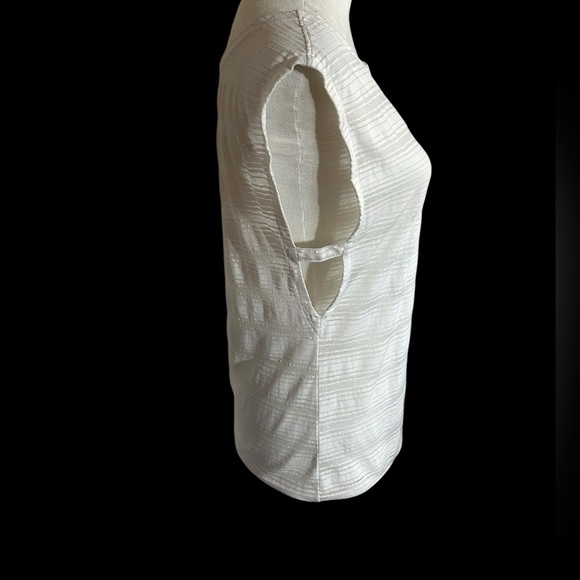 Athleta White Sleeveless Tank Top - Picture 2 of 7